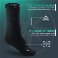 Black winter crew socks gallery image 3
