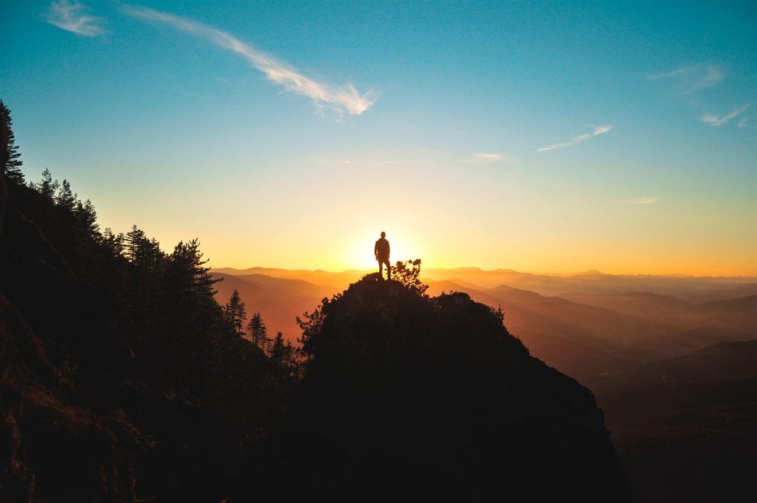 25 of the Best Outdoor Adventure & Hiking Books of all Time