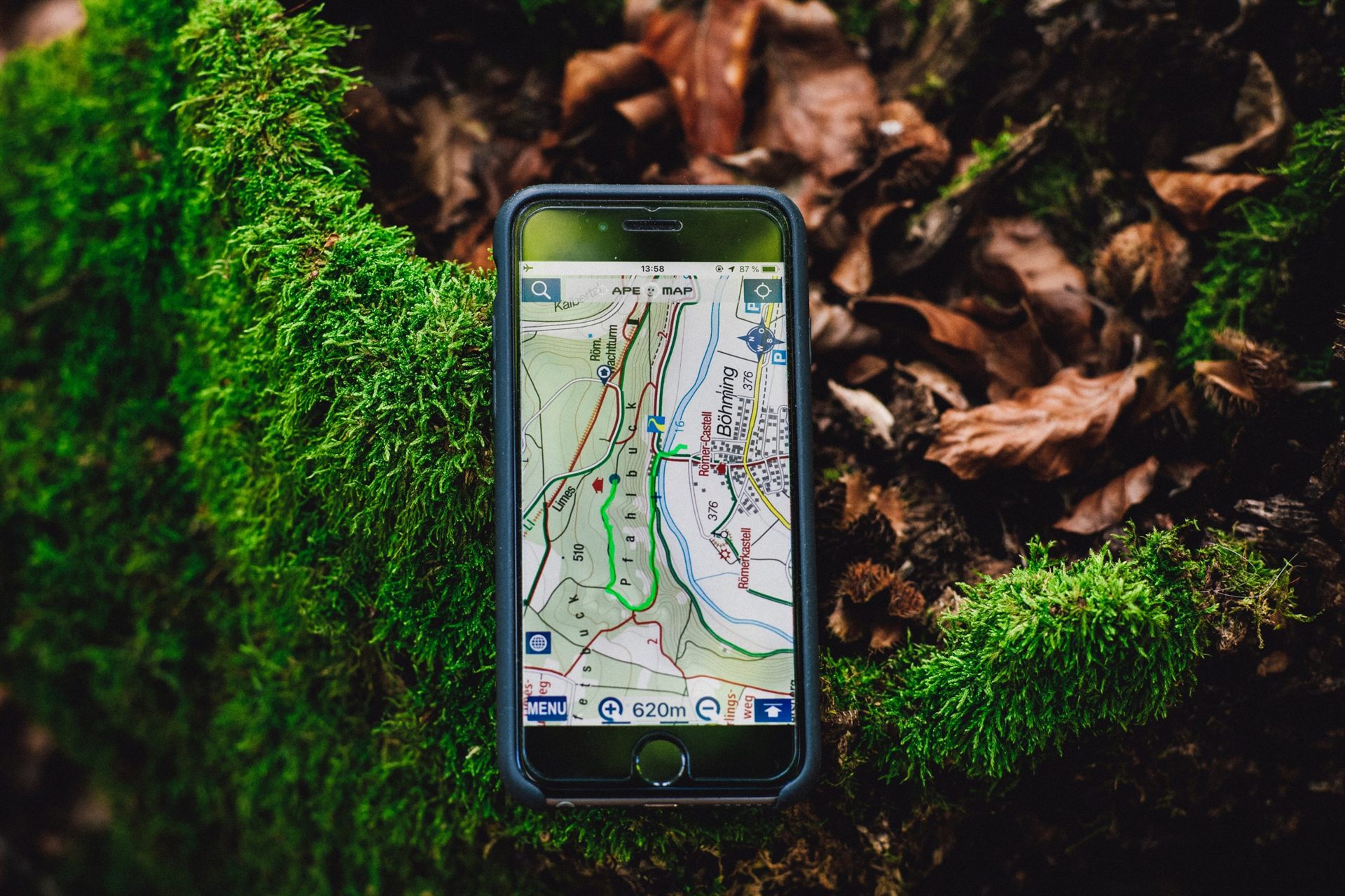 space gray iPhone 6 showing maps