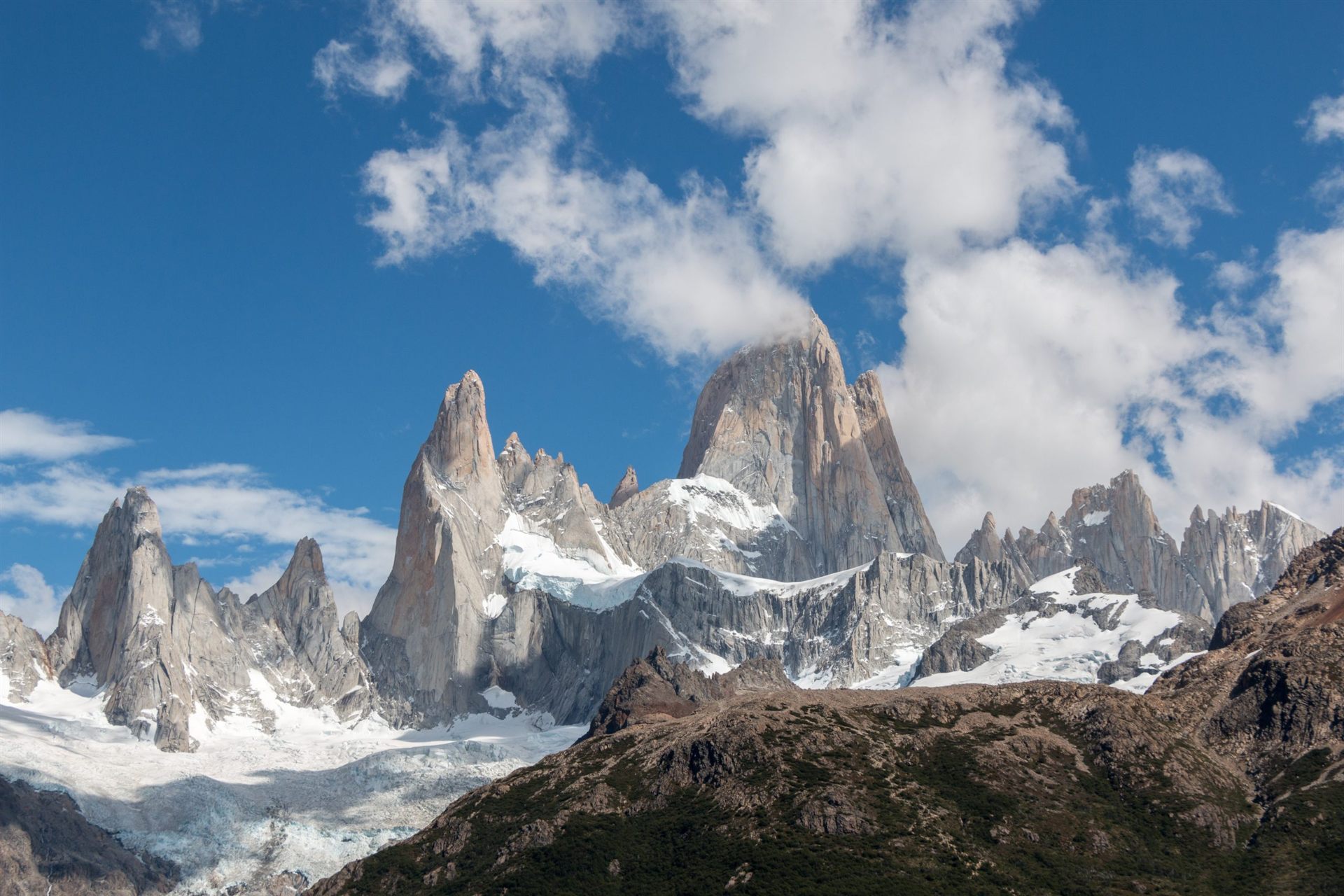 Laguna de Los Tres (Mt. Fitz Roy Hike), El Chalten, Argentina