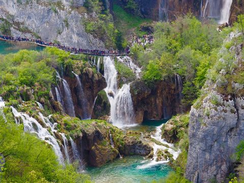 25 of The Best Waterfall Hikes in the World