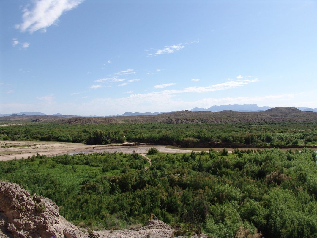 big-bend-national-park-landscape