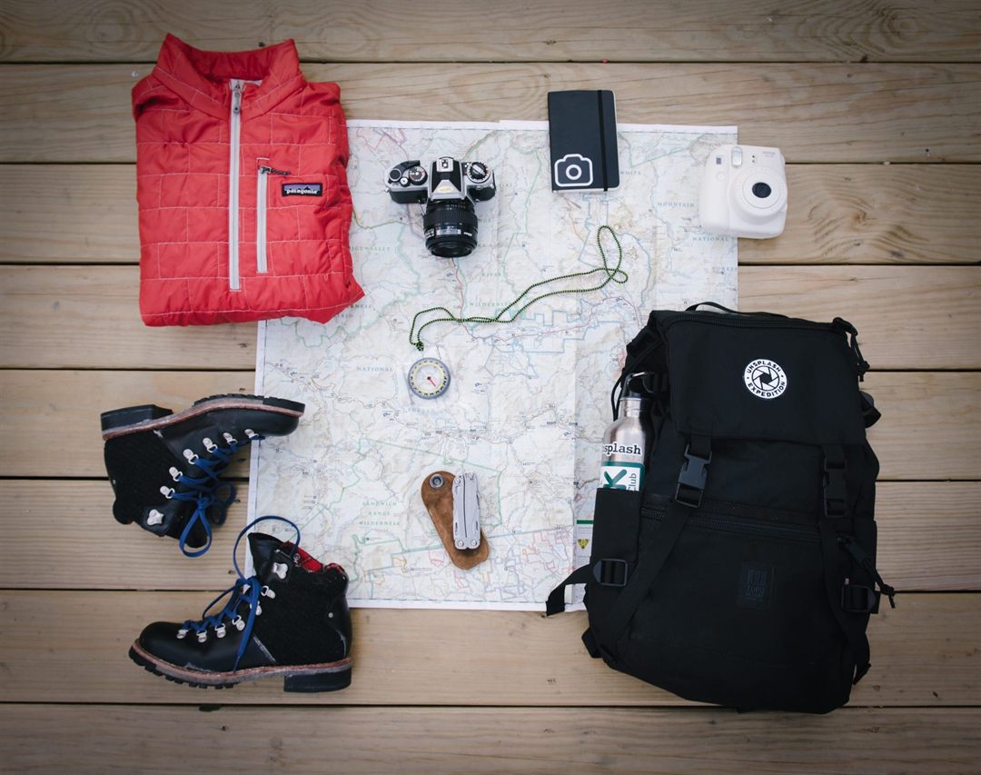 Day Hiking Checklist: What to Bring on a Single-day Hike
