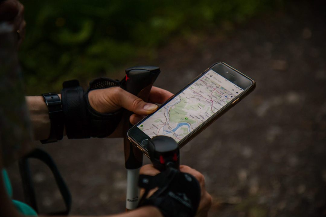 The Best Hiking Apps  and Tools for Hikers and Backpackers