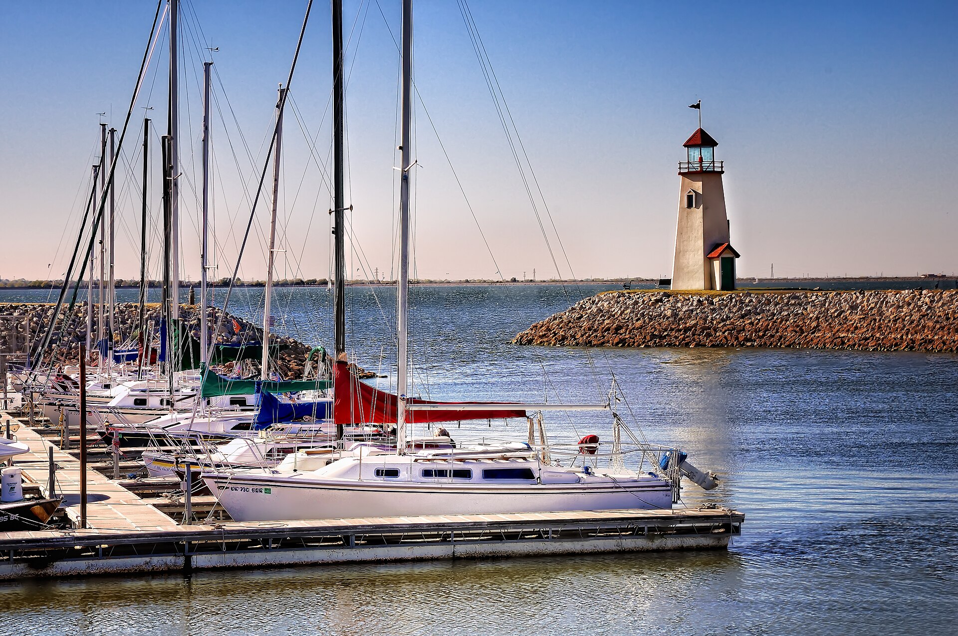 The path leading toward the Lake Hefner lighthouse