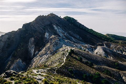 Exploring the Pacific Crest Trail: A Guide to America's Iconic Long-Distance Hiking Trail