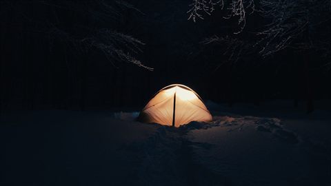 The Ultimate Guide to How to Stay Warm in a Tent