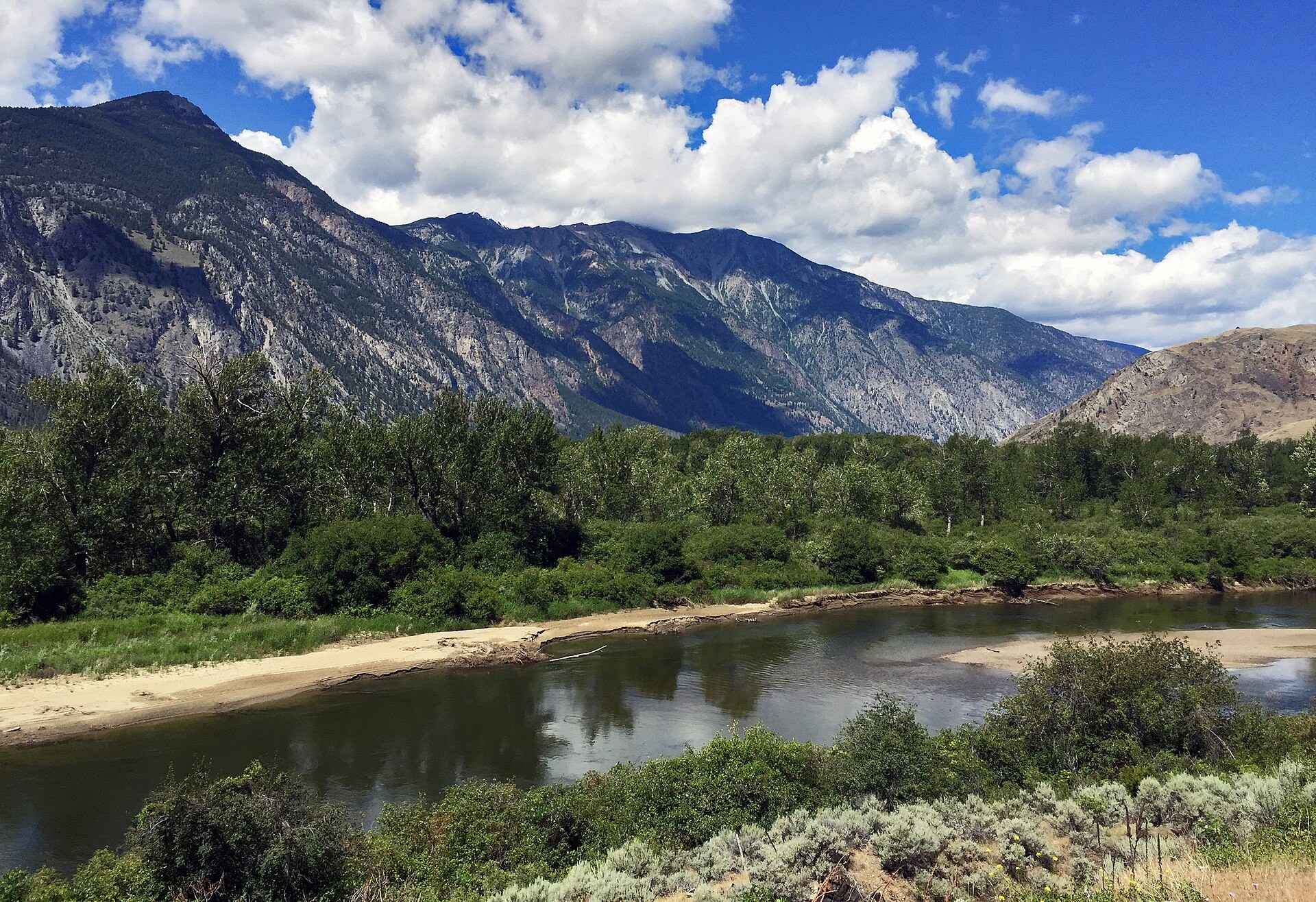 The Pacific Northwest Trail beside the Similkameen River