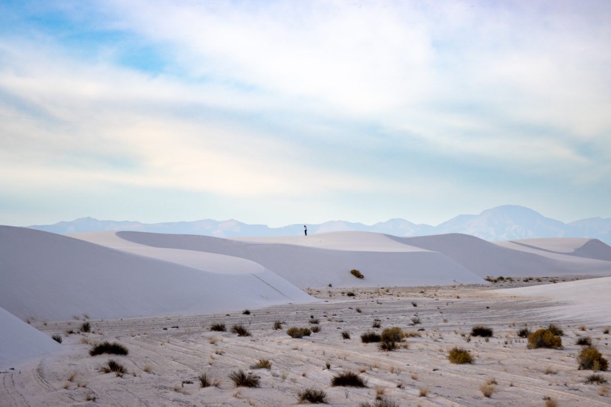 daytime-in-white-sands-national-park