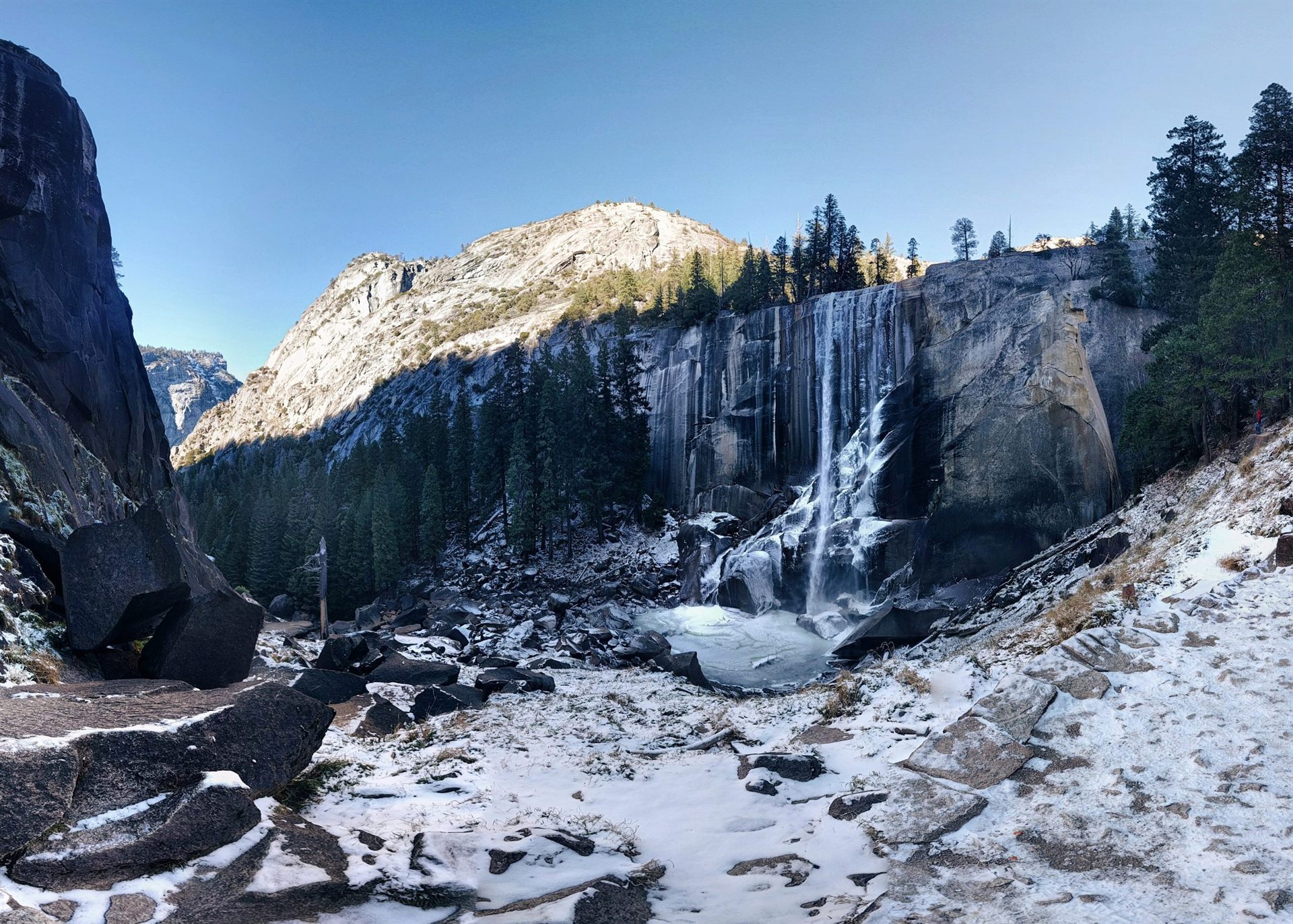Vernal Falls, Yosemite Valley in Winter